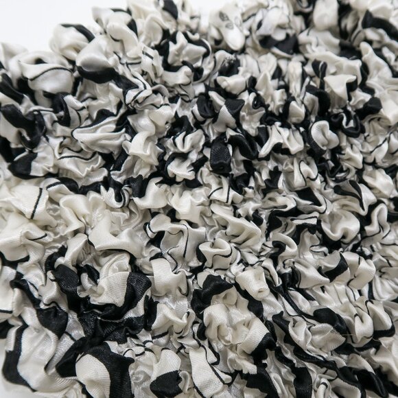 Vintage 90s Black & White Abstract Bubble Popcorn Shirt - Picture 8 of 9